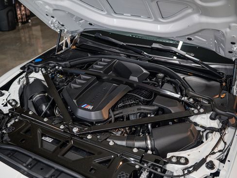 Used 2026 BMW M4 Competition w/ Executive Package RWD image 23