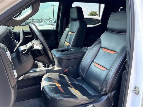Used 2021 GMC Sierra 1500 AT4 w/ AT4 Premium Package AWD/4WD image 34