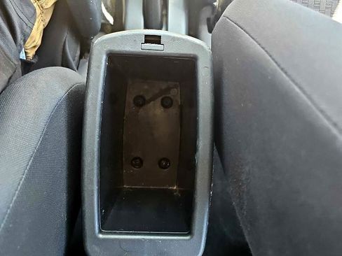 Used 2019 Mitsubishi Mirage ES image 32