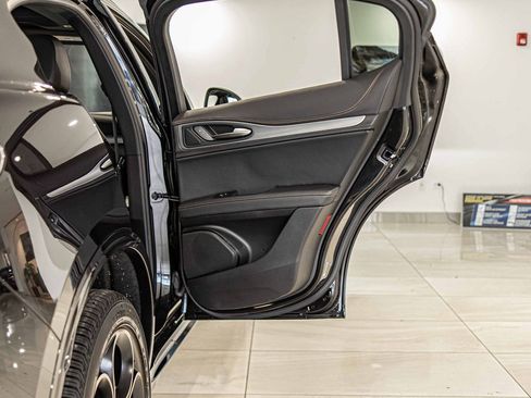 New 2025 Alfa Romeo Stelvio Sprint AWD/4WD image 41