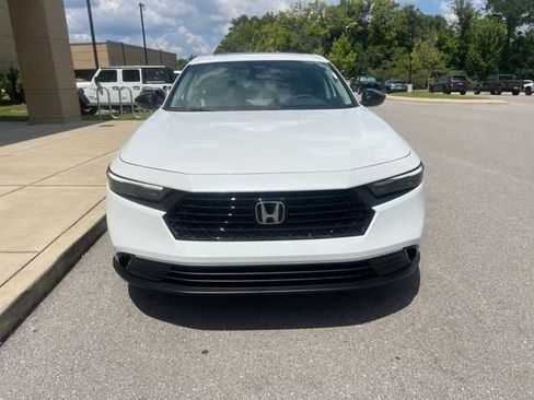 New 2025 Honda Accord SE image 7