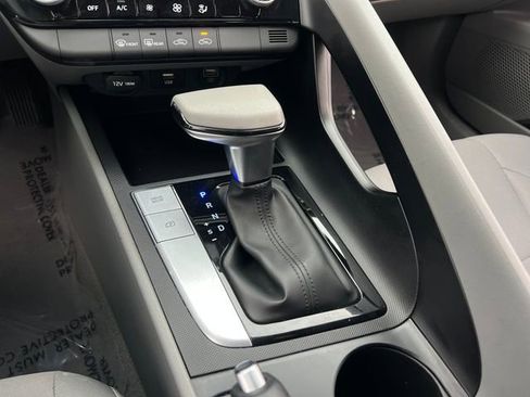 Used 2023 Hyundai Elantra SEL w/ Cargo Package image 27