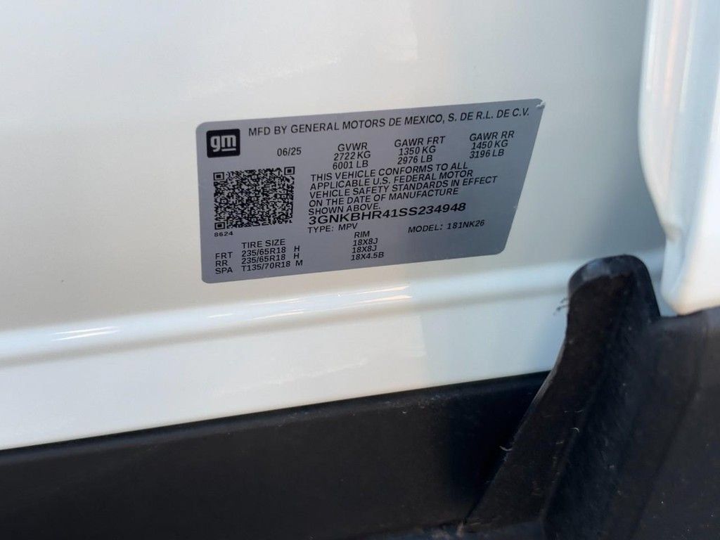 Used 2025 Chevrolet Blazer LT AWD/4WD image 18