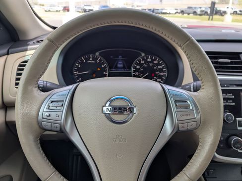 Used 2016 Nissan Altima 2.5 SL FWD image 15