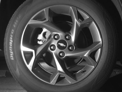 Used 2025 Chevrolet Trax LT FWD image 15