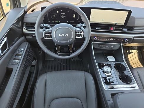 New 2026 Kia Carnival SX FWD image 8