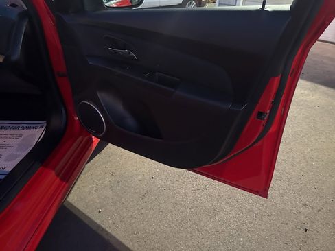 Used 2016 Chevrolet Cruze LT w/ Sun And Sound Package image 48