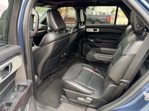 Used 2020 Ford Explorer ST w/ ST Street Pack image 14