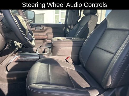 Used 2022 Chevrolet Silverado 3500 LTZ w/ LTZ Plus Package image 12