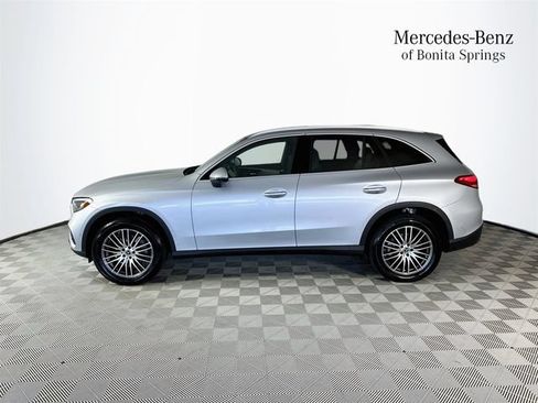 Certified 2026 Mercedes-Benz GLC 300 image 4