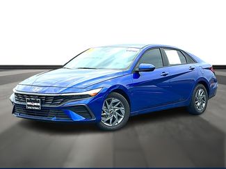 Used 2024 Hyundai Elantra SEL FWD video 1