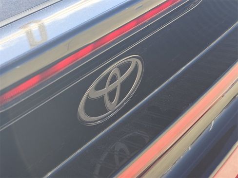 Used 2026 Toyota Prius LE image 11