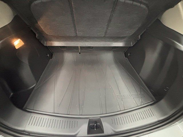 Used 2024 Buick Encore GX Avenir FWD image 10