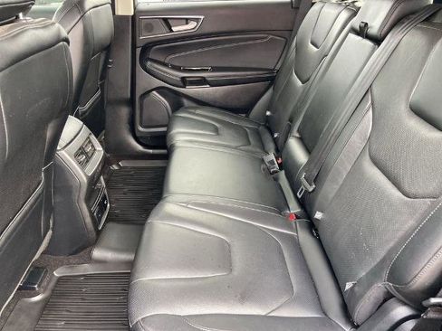 Used 2020 Ford Edge Titanium w/ Equipment Group 301A image 21