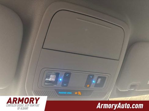 Used 2023 Ford Explorer XLT w/ Equipment Group 202A image 21