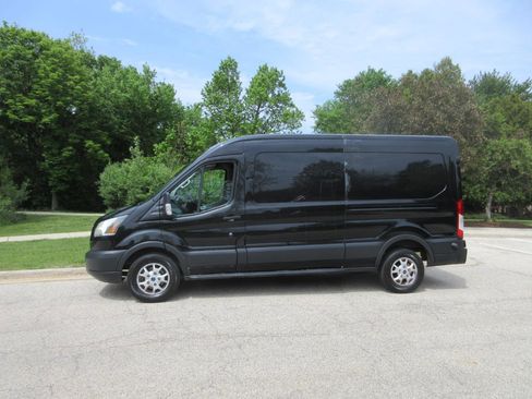 Used 2015 Ford Transit 250 148 Medium Roof RWD image 22