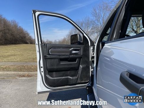 Used 2024 RAM 3500 Big Horn image 19