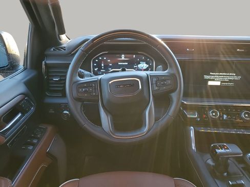Used 2024 GMC Sierra 1500 Denali Ultimate image 24