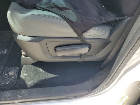 Used 2018 RAM 1500 Express image 19