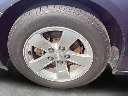 Used 2013 Chevrolet Malibu LS w/ Protection Package FWD image 5