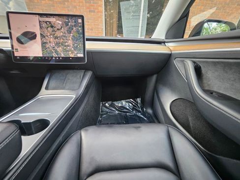 Used 2022 Tesla Model Y Performance AWD/4WD image 54