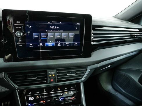 Used 2025 Volkswagen Jetta Sport FWD image 15