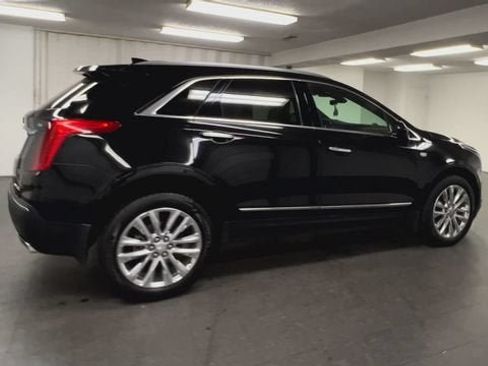 Certified 2019 Cadillac XT5 Premium Luxury FWD image 9