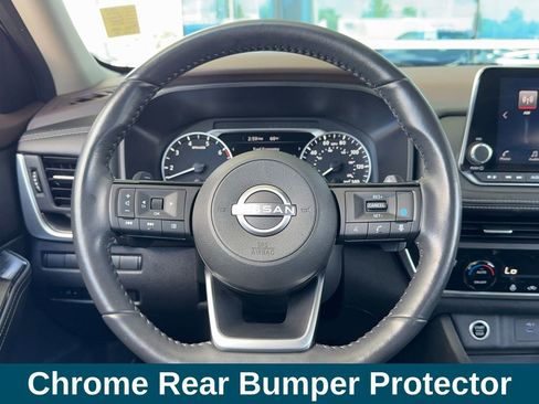 Used 2023 Nissan Rogue SV w/ SV Premium B Package AWD/4WD image 8