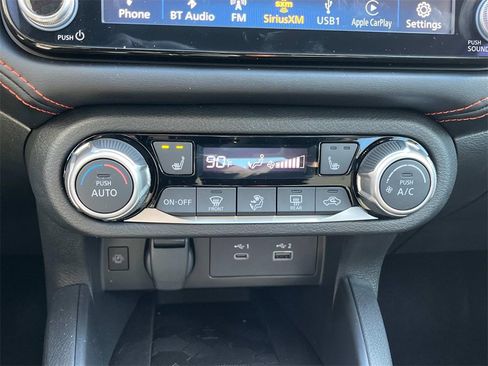 Certified 2025 Nissan Versa SR image 34