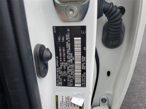 Used 2018 Toyota 4Runner SR5 image 26