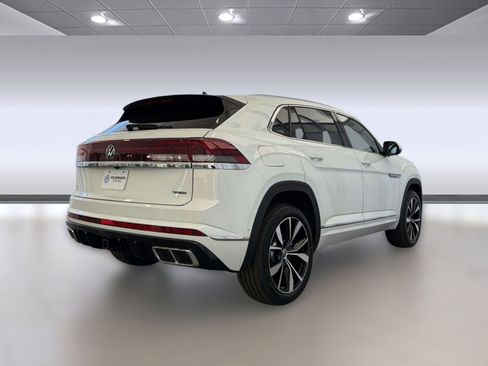 New 2026 Volkswagen Atlas Cross Sport SEL Premium R-Line image 9
