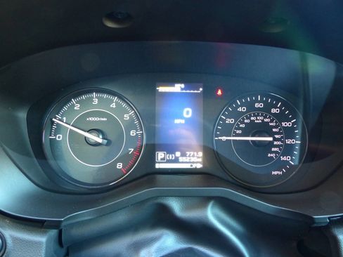 Used 2021 Subaru Impreza 2.0i Premium image 27