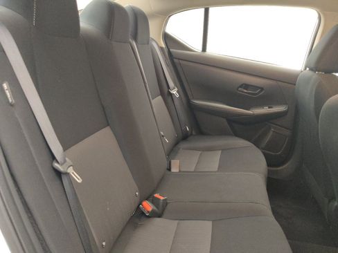 Used 2025 Nissan Sentra SV FWD image 19