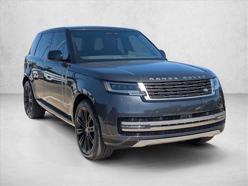 New 2025 Land Rover Range Rover SE image 7