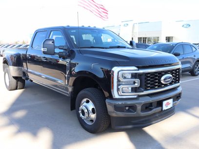 New 2026 Ford F350 King Ranch w/ FX4 Off-Road Package