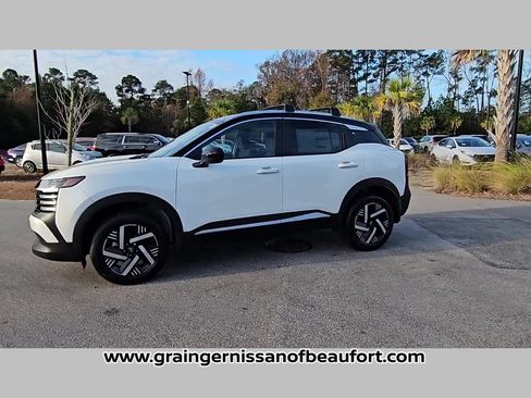 New 2026 Nissan Kicks SV w/ Cold Weather Package image 16