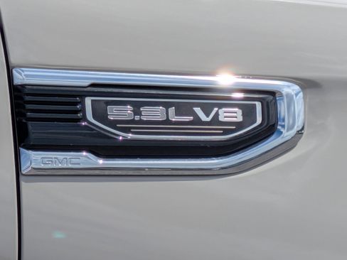 New 2026 GMC Sierra 1500 SLE AWD/4WD image 10