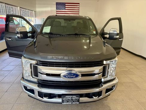 Used 2019 Ford F250 XLT w/ XLT Premium Package RWD image 34
