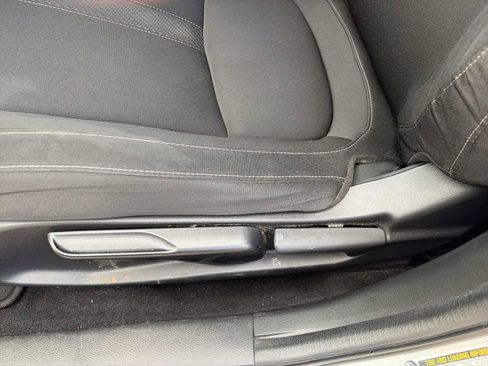Used 2019 Honda Civic EX image 14
