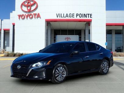 Used 2024 Nissan Altima 2.5 SV