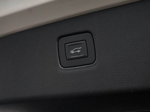 New 2026 Buick Envista Sport Touring w/ Studio Series image 9