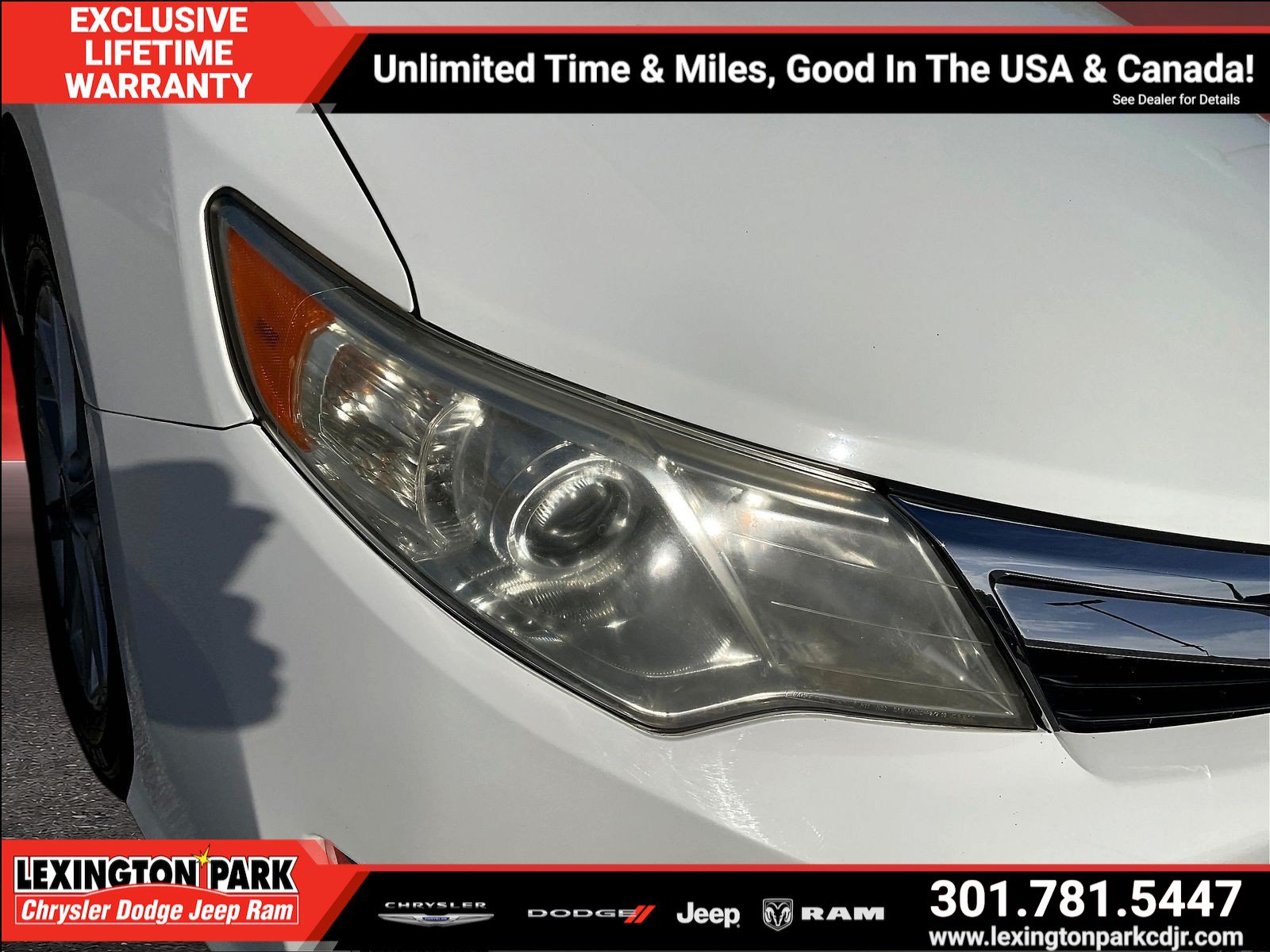 Used 2012 Toyota Camry XLE w/ Leather Pkg FWD image 32