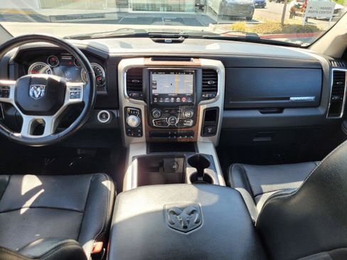 Used 2015 RAM 1500 Laramie w/ Convenience Group AWD/4WD image 20