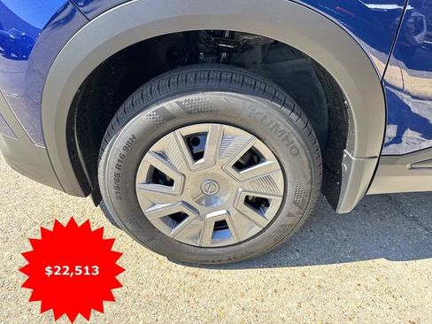 New 2026 Nissan Kicks S image 3