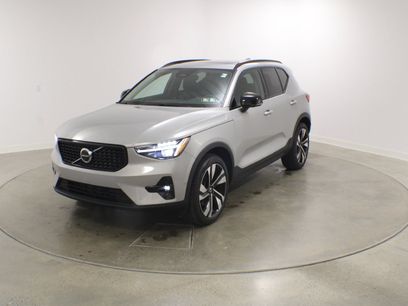 Certified 2023 Volvo XC40 B5 Ultimate w/ Climate Package