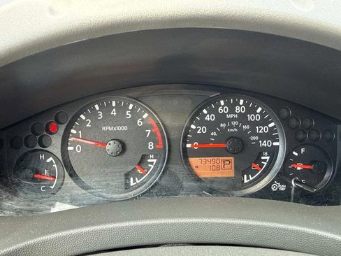 Certified 2019 Nissan Frontier SV image 16