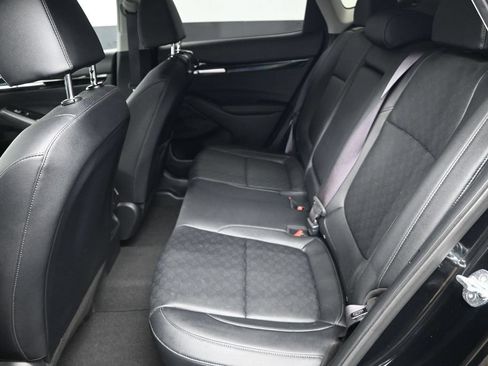 Certified 2022 Kia Seltos SX w/ Sunroof Package AWD/4WD image 32