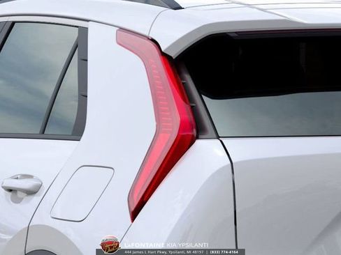 New 2026 Kia Niro EX image 11