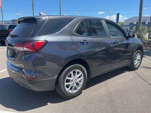 Used 2022 Chevrolet Equinox LS w/ LPO, Chrome Package image 5
