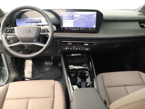 New 2026 Audi Q3 quattro 2.0T AWD/4WD image 18
